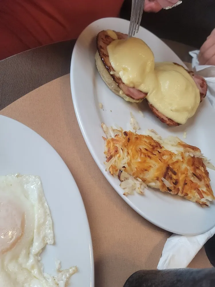 Eggs Benedict